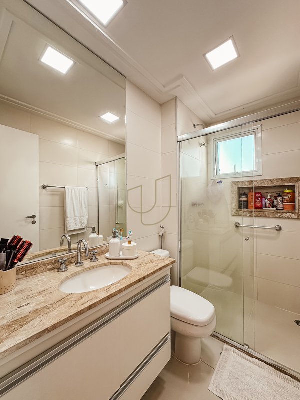 Apartamento com 4 Suítes no Helbor Belvedere Avenida São João São José dos Campos - 