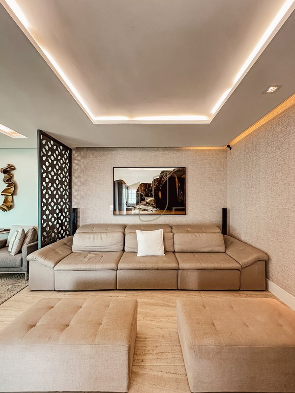 Apartamento com 4 Suítes no Helbor Belvedere Avenida São João São José dos Campos - 