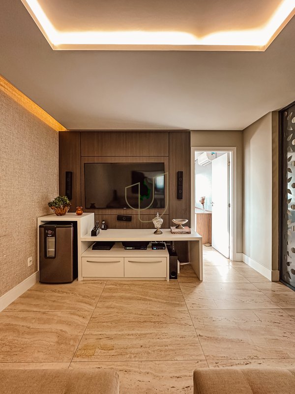 Apartamento com 4 Suítes no Helbor Belvedere Avenida São João São José dos Campos - 