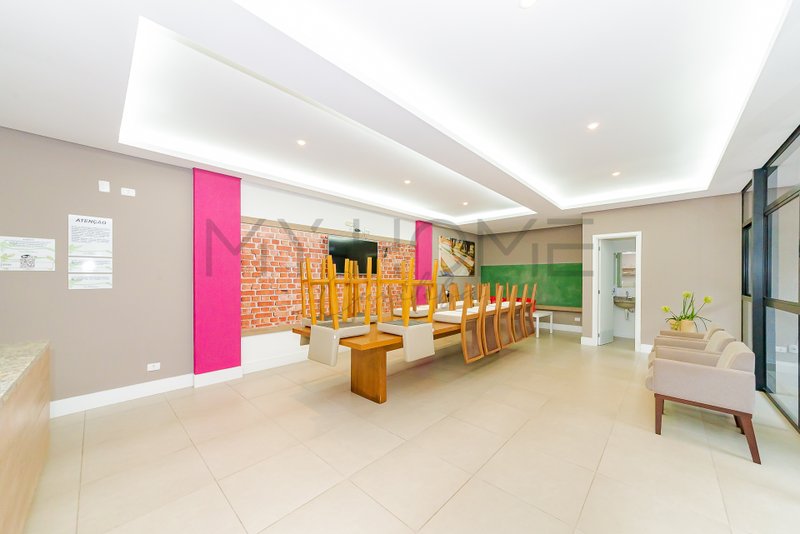 Apartamento á venda no Condomínio Barigui Woodland Rua Tobias de Macedo Júnior Curitiba - 