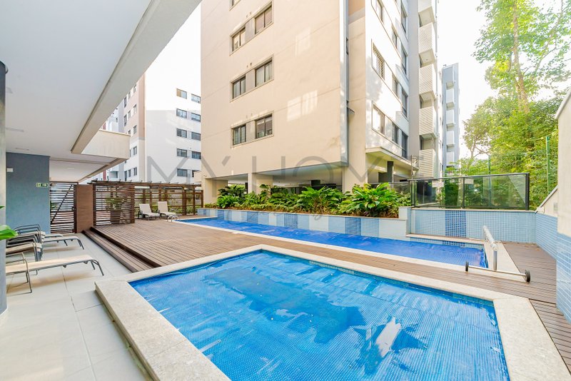Apartamento á venda no Condomínio Barigui Woodland Rua Tobias de Macedo Júnior Curitiba - 