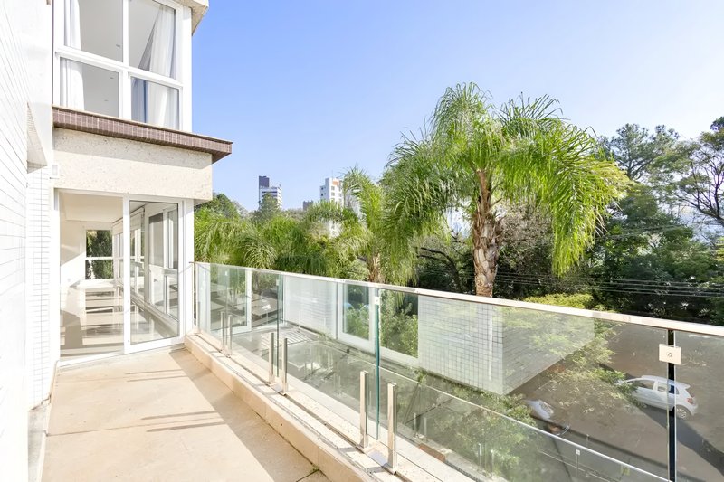 R$ 3.200.000 - PREMIUM - GARDEN - 305M2 - 3 SUÍTES - PISCINA - TERRAÇO - 4 VAGAS Avenida João Obino Porto Alegre - 