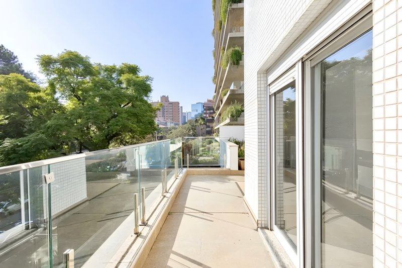 R$ 3.200.000 - PREMIUM - GARDEN - 305M2 - 3 SUÍTES - PISCINA - TERRAÇO - 4 VAGAS Avenida João Obino Porto Alegre - 