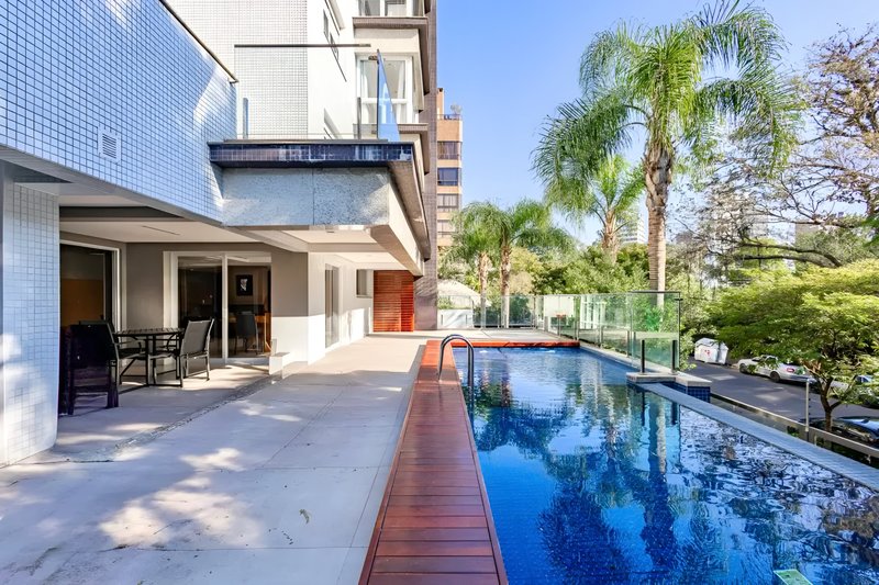 R$ 3.200.000 - PREMIUM - GARDEN - 305M2 - 3 SUÍTES - PISCINA - TERRAÇO - 4 VAGAS Avenida João Obino Porto Alegre - 