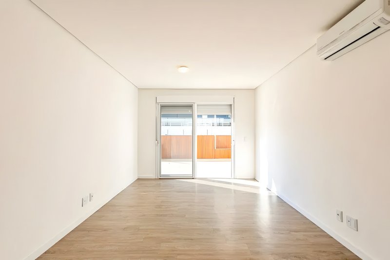 R$ 3.200.000 - PREMIUM - GARDEN - 305M2 - 3 SUÍTES - PISCINA - TERRAÇO - 4 VAGAS Avenida João Obino Porto Alegre - 