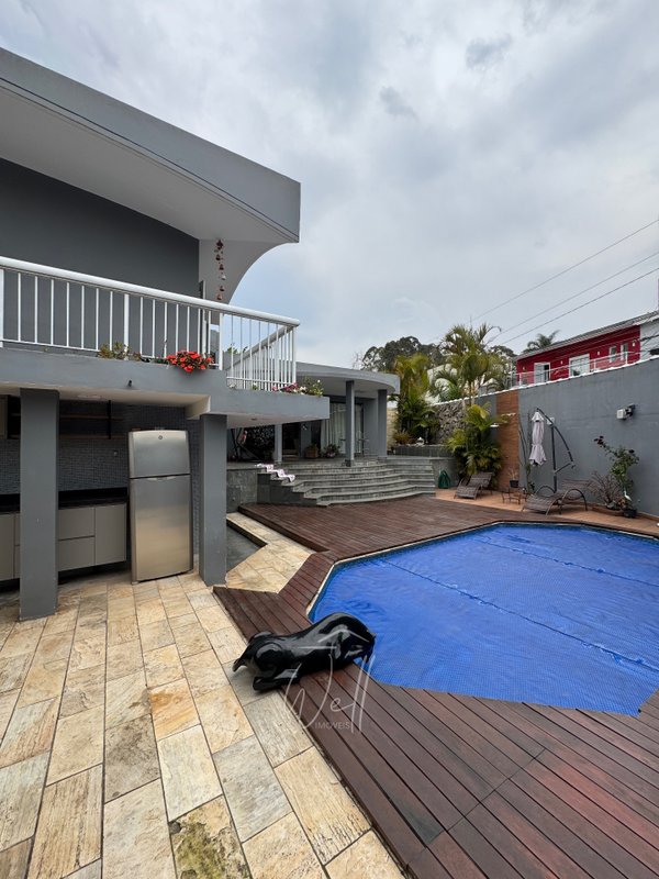 Casa de esquina no Parque dos Pássaros em SBC 450m2 - 03 dorms - 04 vagas  São Bernardo do Campo - 