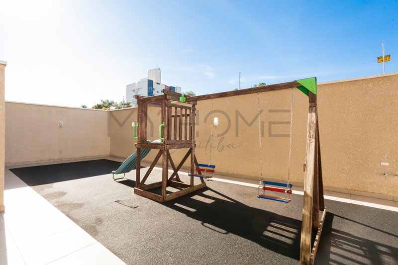 APARTAMENTO À VENDA NO PORTÃO - 2 QUARTOS - 1 SUÍTE - 1 VAGA Rua Capitão Tenente Maris de Barros Curitiba - 