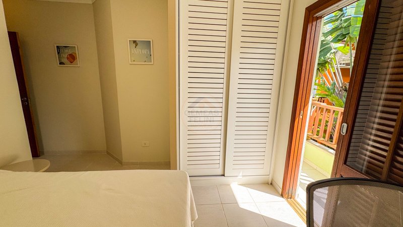 Casa em condomínio na Praia de Juquehy - LOCAÇÃO ANUAL OU DIÁRIA  São Sebastião - 