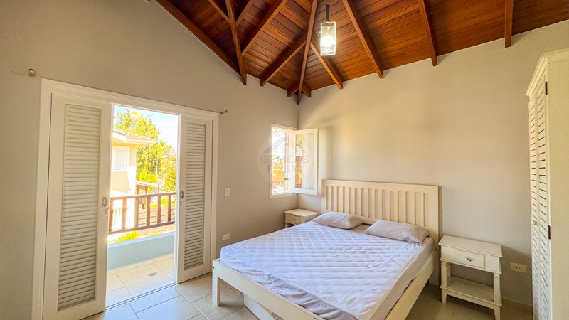 Casa em Condomínio na Praia de Juquehy - À VENDA Rua Claudio Izidoro do Espírito Santo São Sebastião - 