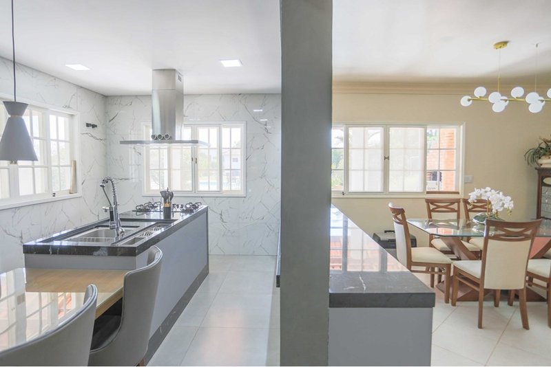 Casa à venda, 500m - 4 dorms. 2 suites - R$ 2.800.000 - Condomínio City Castelo - ITU Alameda das Andorinhas Itu - 