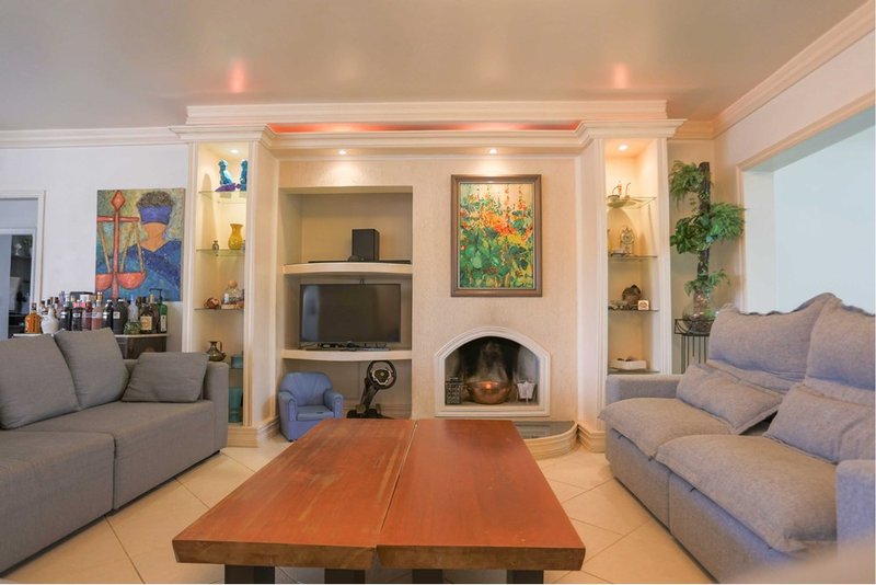 Casa à venda, 500m - 4 dorms. 2 suites - R$ 2.800.000 - Condomínio City Castelo - ITU Alameda das Andorinhas Itu - 