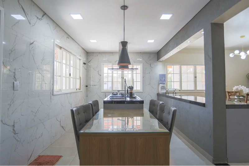 Casa à venda, 500m - 4 dorms. 2 suites - R$ 2.800.000 - Condomínio City Castelo - ITU Alameda das Andorinhas Itu - 