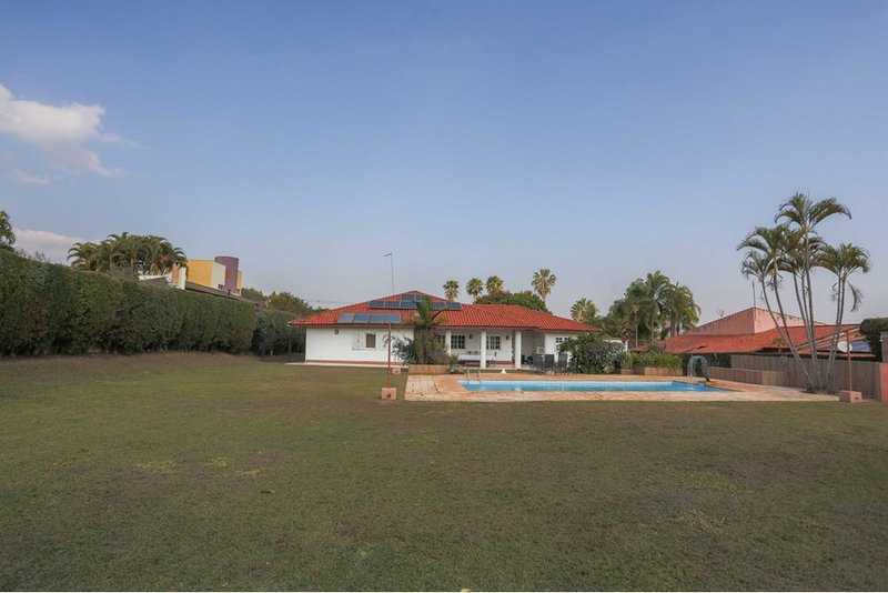 Casa à venda, 500m - 4 dorms. 2 suites - R$ 2.800.000 - Condomínio City Castelo - ITU Alameda das Andorinhas Itu - 