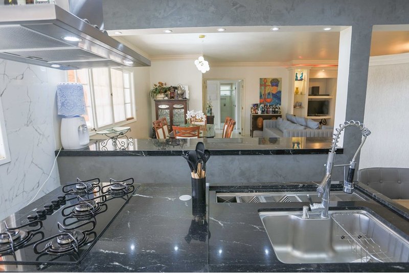 Casa à venda, 500m - 4 dorms. 2 suites - R$ 2.800.000 - Condomínio City Castelo - ITU Alameda das Andorinhas Itu - 