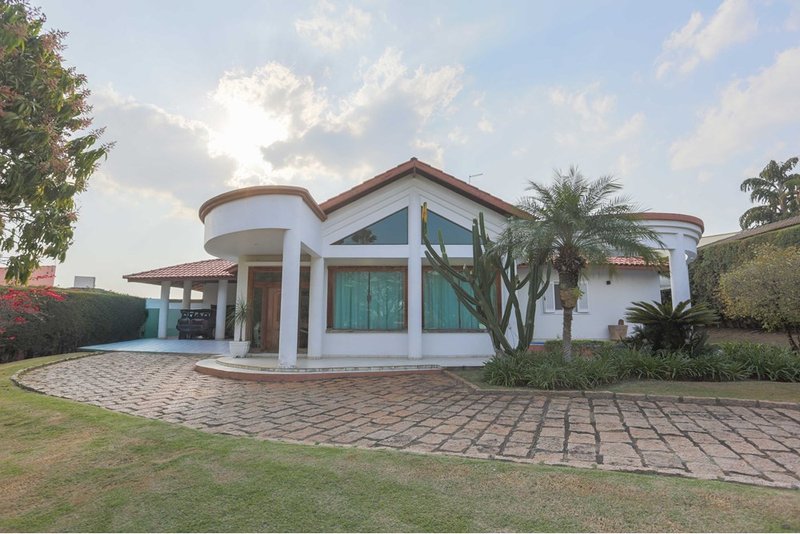 Casa à venda, 500m - 4 dorms. 2 suites - R$ 2.800.000 - Condomínio City Castelo - ITU Alameda das Andorinhas Itu - 