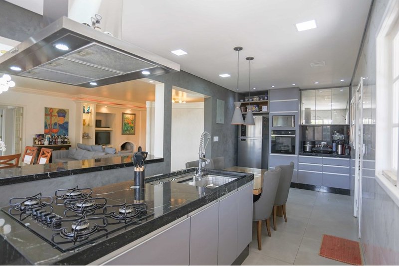 Casa à venda, 500m - 4 dorms. 2 suites - R$ 2.800.000 - Condomínio City Castelo - ITU Alameda das Andorinhas Itu - 