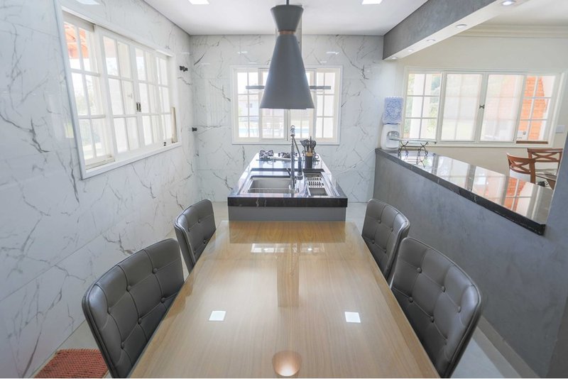 Casa à venda, 500m - 4 dorms. 2 suites - R$ 2.800.000 - Condomínio City Castelo - ITU Alameda das Andorinhas Itu - 