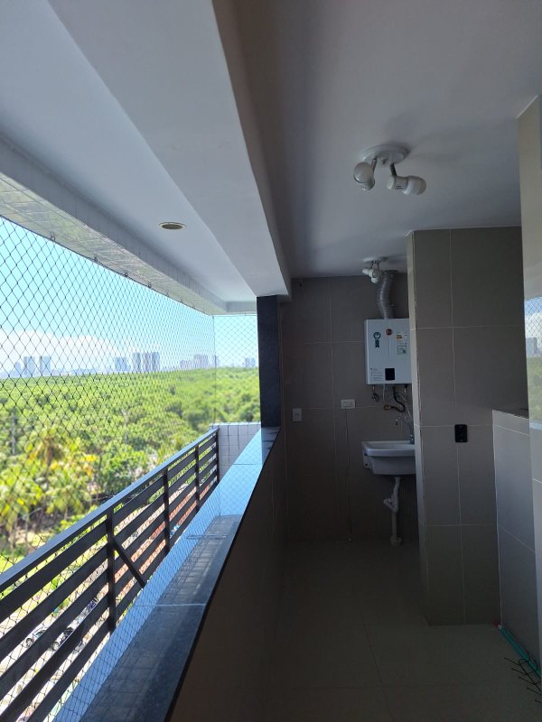 Apartamento à venda com 4 quartos sendo 2 suítes, 138m² área útil por R$ 1.410.000,00 Rua Luiz de Faria Barbosa Recife - 