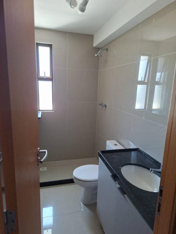 Apartamento à venda com 4 quartos sendo 2 suítes, 138m² área útil por R$ 1.410.000,00 Rua Luiz de Faria Barbosa Recife - 