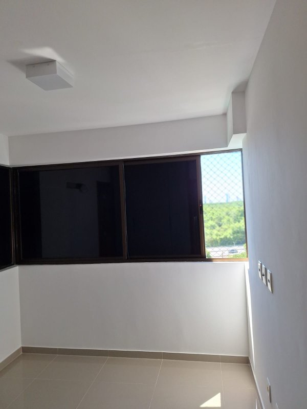 Apartamento à venda com 4 quartos sendo 2 suítes, 138m² área útil por R$ 1.410.000,00 Rua Luiz de Faria Barbosa Recife - 