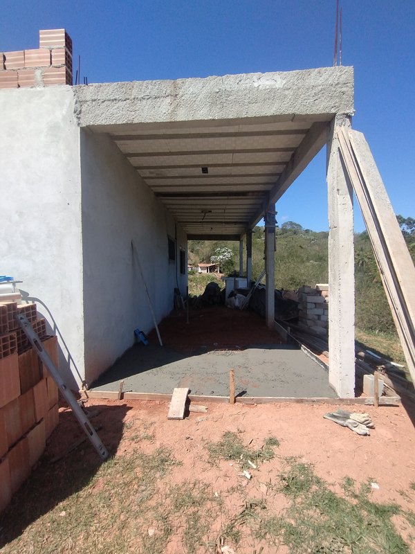 Casa semiconstruída à venda no Bairro Alto  Igaratá - 