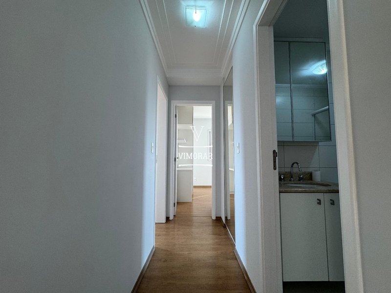 Apartamento 3 dormitórios sendo 1 suíte + 1 vaga de garagem  Guarulhos - 