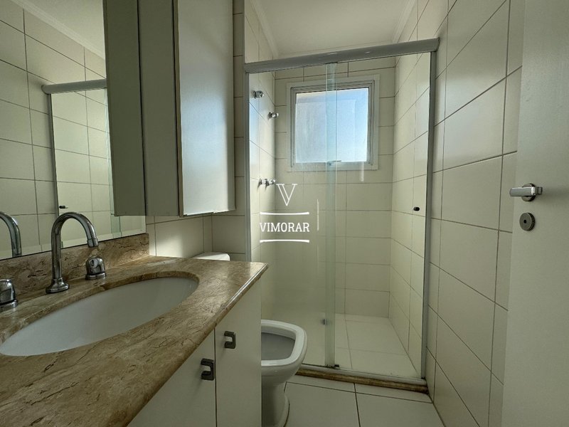 Apartamento 3 dormitórios sendo 1 suíte + 1 vaga de garagem  Guarulhos - 