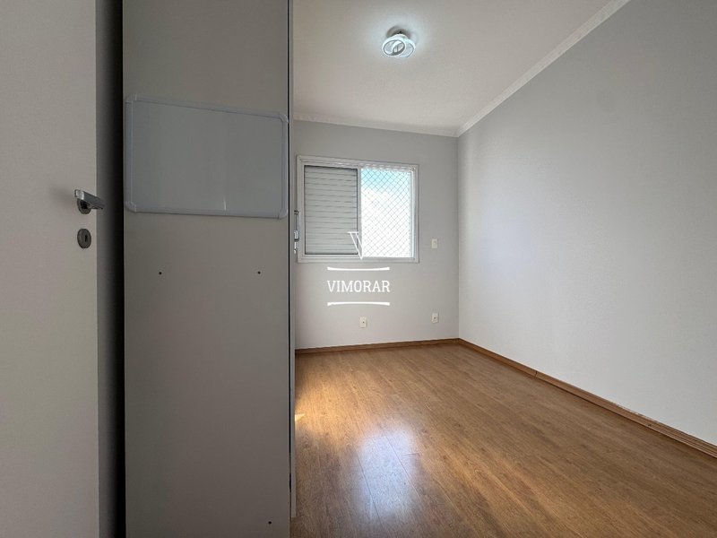 Apartamento 3 dormitórios sendo 1 suíte + 1 vaga de garagem  Guarulhos - 