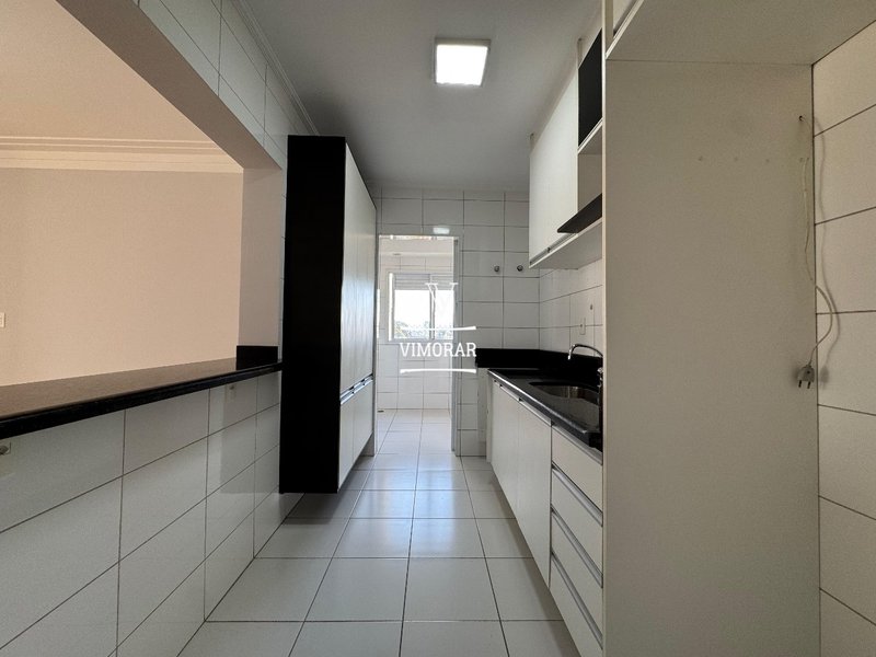 Apartamento 3 dormitórios sendo 1 suíte + 1 vaga de garagem  Guarulhos - 