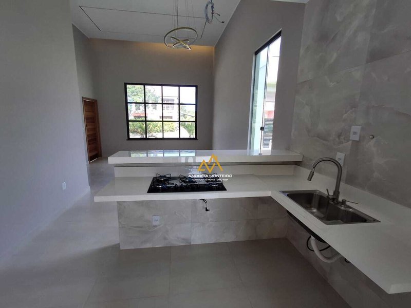 Casa à Venda com 3 quartos e 121m² por R$ 670.000,00 - São José de Imbassaí - Maricá R. João Da Cunha Abreu Maricá - 