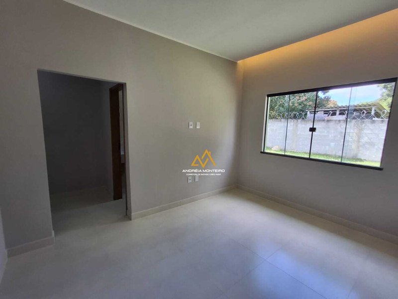 Casa à Venda com 3 quartos e 121m² por R$ 670.000,00 - São José de Imbassaí - Maricá R. João Da Cunha Abreu Maricá - 