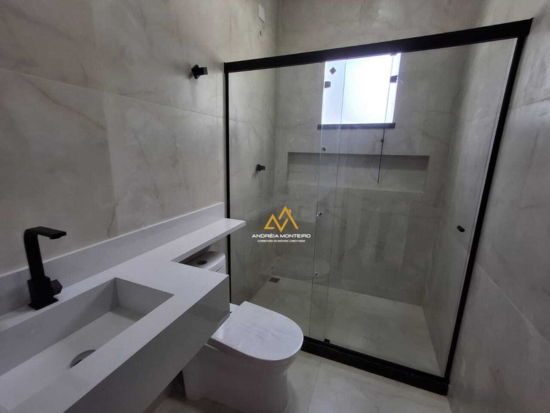 Casa à Venda com 3 quartos e 121m² por R$ 670.000,00 - São José de Imbassaí - Maricá R. João Da Cunha Abreu Maricá - 