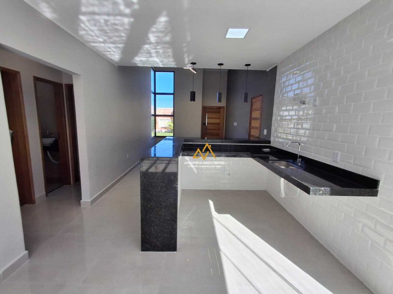 Casa com 3 dormitórios à venda, 123,m² por R$ 680.000 -Cond.Vivere- São José - Maricá R. João Da Cunha Abreu Maricá - 