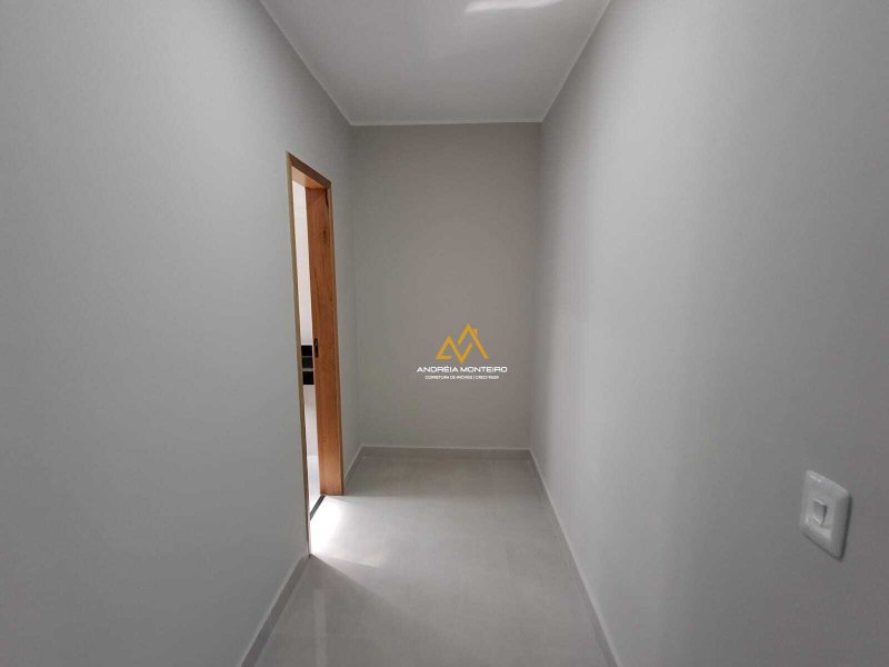 Casa com 3 dormitórios à venda, 123,m² por R$ 680.000 -Cond.Vivere- São José - Maricá R. João Da Cunha Abreu Maricá - 