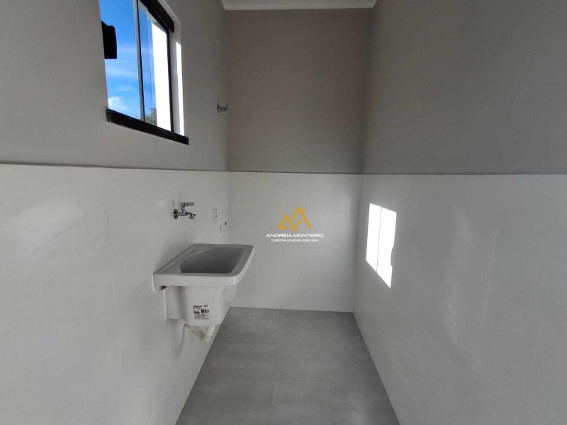 Casa com 3 dormitórios à venda, 123,m² por R$ 680.000 -Cond.Vivere- São José - Maricá R. João Da Cunha Abreu Maricá - 