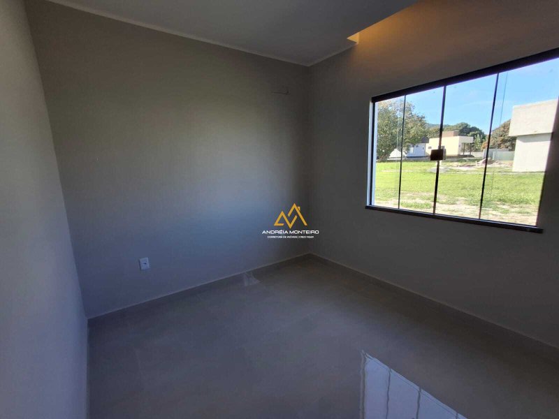 Casa com 3 dormitórios à venda, 123,m² por R$ 680.000 -Cond.Vivere- São José - Maricá R. João Da Cunha Abreu Maricá - 