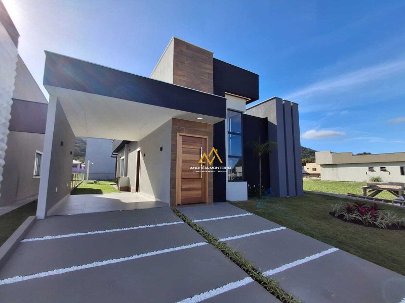 Casa com 3 dormitórios à venda, 123,m² por R$ 680.000 -Cond.Vivere- São José - Maricá R. João Da Cunha Abreu Maricá - 