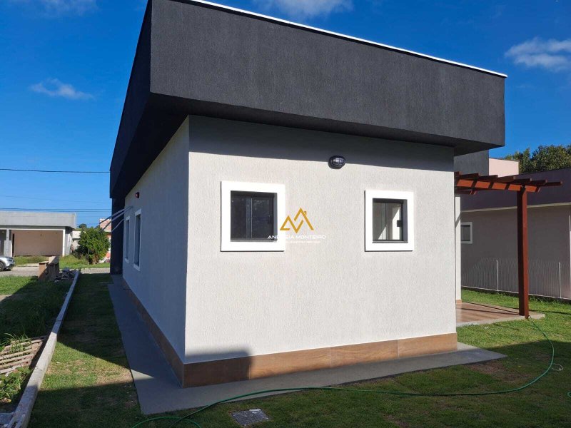 Casa com 3 dormitórios à venda, 123,m² por R$ 680.000 -Cond.Vivere- São José - Maricá R. João Da Cunha Abreu Maricá - 