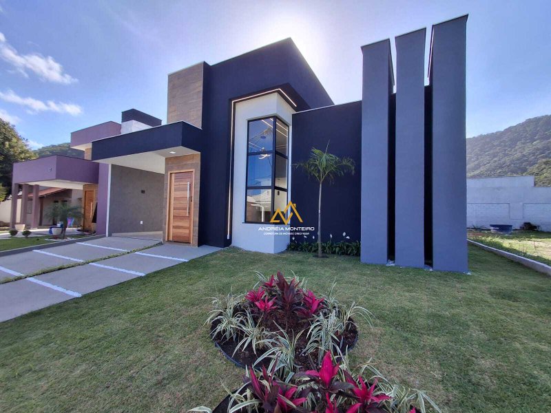 Casa com 3 dormitórios à venda, 123,m² por R$ 680.000 -Cond.Vivere- São José - Maricá R. João Da Cunha Abreu Maricá - 