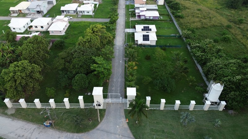 Casa com 3 dormitórios à venda, 123,m² por R$ 680.000 -Cond.Vivere- São José - Maricá R. João Da Cunha Abreu Maricá - 