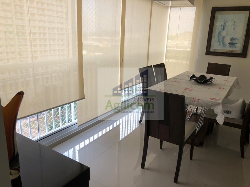 APARTAMENTO À VENDA EM CHÁCARA SANTO ÂNTONIO COM 3 DORMITÓRIOS E 1 VAGA DE GARAGEM Avenida Doutor Mário Vilas Boas Rodrigues São Paulo - 