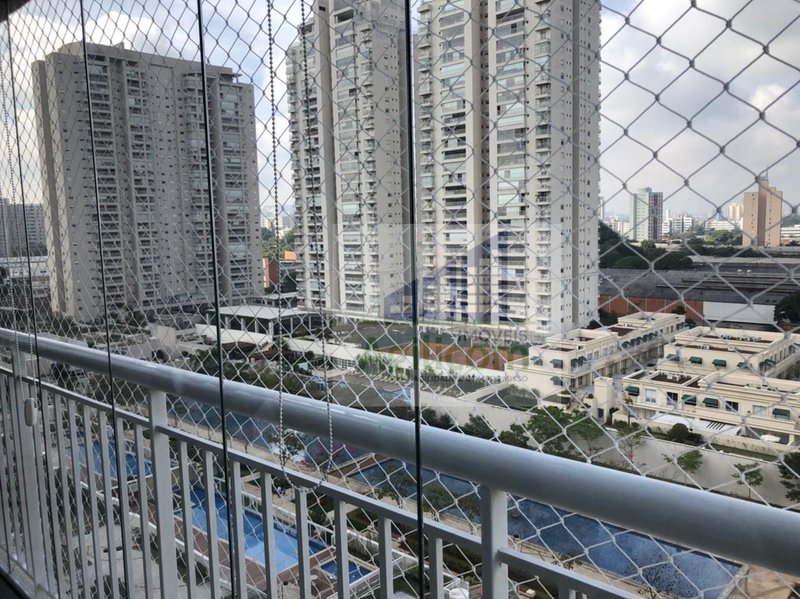 APARTAMENTO À VENDA EM CHÁCARA SANTO ÂNTONIO COM 3 DORMITÓRIOS E 1 VAGA DE GARAGEM Avenida Doutor Mário Vilas Boas Rodrigues São Paulo - 