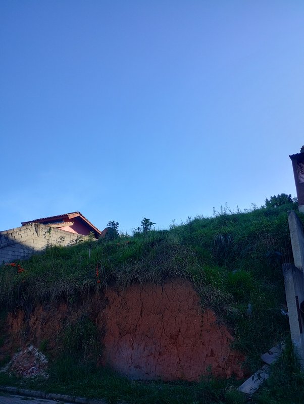 Terreno com boa topografia à venda no Jardim Rosa Helena  Igaratá - 