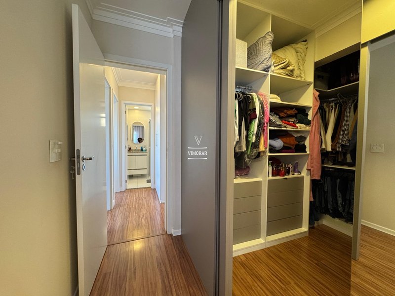 Apartamento 3 dormitórios sendo 1 suíte + 2 vagas de garagem  Guarulhos - 