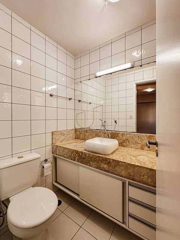Apartamento com 4 Dormitórios no Condomínio Residencial Grand Classique Rua Geraldo Vieira São José dos Campos - 