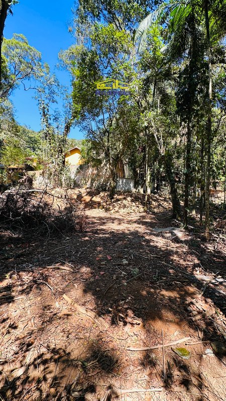 Terreno na Estrada da beira rio com 790m² Estrada Beira Rio São Sebastião - 