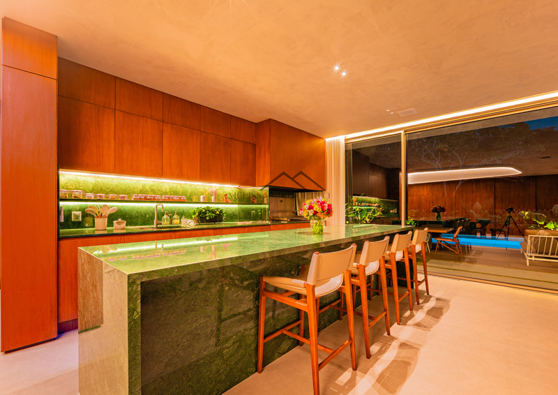 Tambor&eacute; 11 - Porteira Fechada Avenida Honório Alvares Penteado Santana de Parnaíba - 