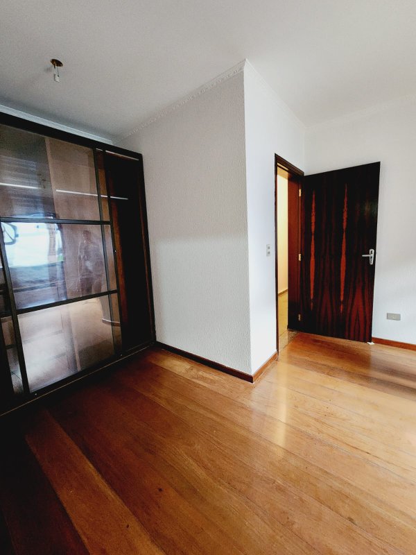 Casa à venda em condomínio fechado Rua Turquesa Jandira - 