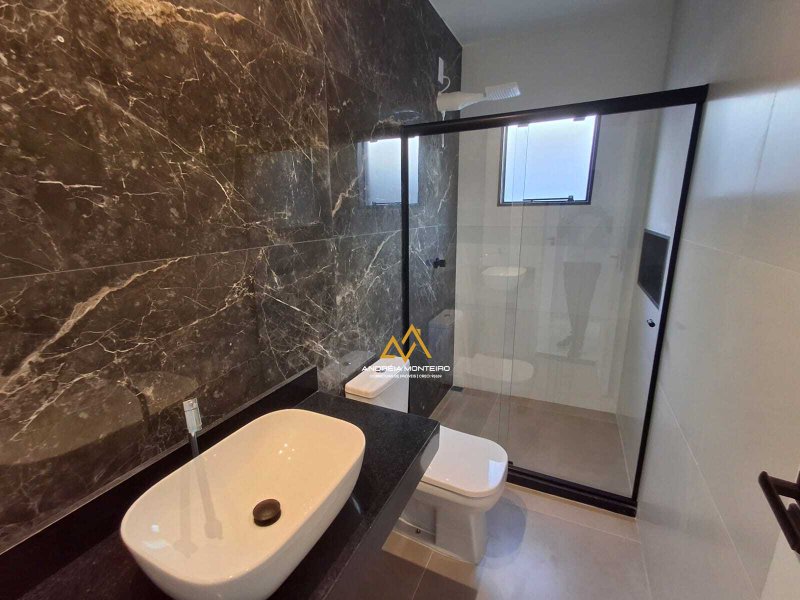 Casa à venda com 3 dormitórios 178m² por R$1.200.000,00 - Cajueiros(Itaipuaçu)-Maricá/RJ Estrada dos Cajueiros Maricá - 