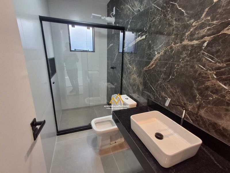 Casa à venda com 3 dormitórios 178m² por R$1.200.000,00 - Cajueiros(Itaipuaçu)-Maricá/RJ Estrada dos Cajueiros Maricá - 